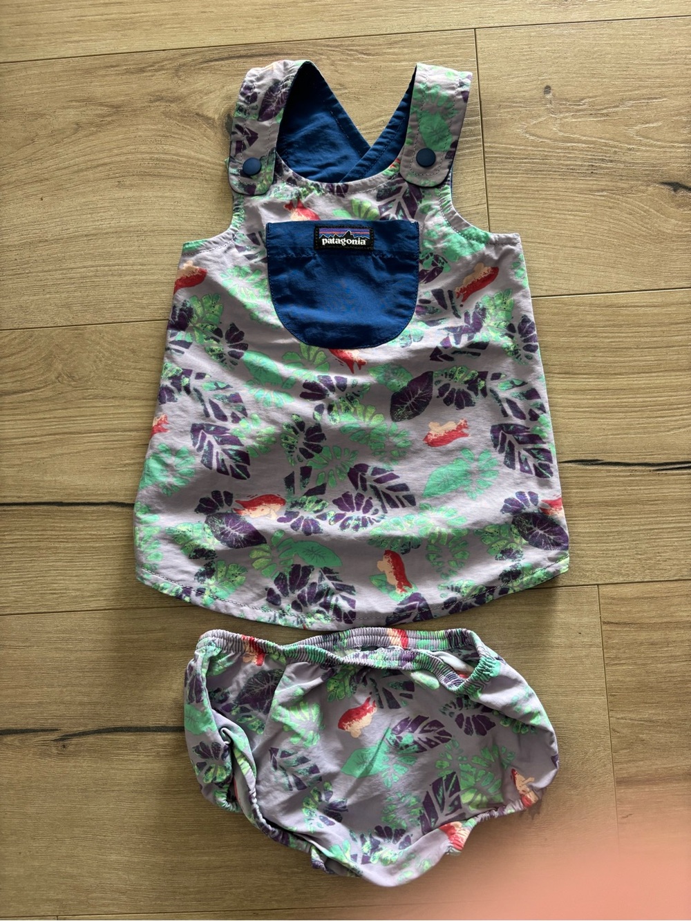 Patagonia Lavender Tropical Leaf Tank & Bloomer Set with Navy Pocket